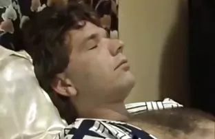 πορνό σεξ Ξανθιά cougar δεν πάρετε αρκετό από το μουνί νεαρή μελαχρινή