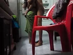 πορνό σεξ Μαύρο μοντέλο χορούς για παλιά τύπος και παίρνει το μουνί τρώγονται