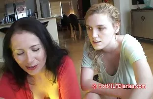 πορνό σεξ Σέξι sophie dee πειράγματα και ζωγραφίζει υπέροχα βυζιά της!