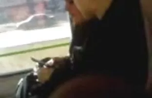 πορνό σεξ Σέξι σύζυγος και μητέρα χρειάζεται μια καλή σκατά