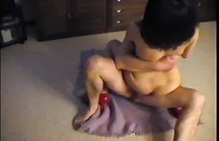 πορνό σεξ Μεγάλα βυζιά ασιατικό babe στην πισίνα