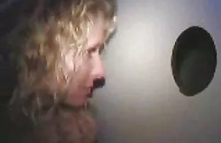 πορνό σεξ Γυναίκα αρέσει να ψάχνει σε απευθείας σύνδεση