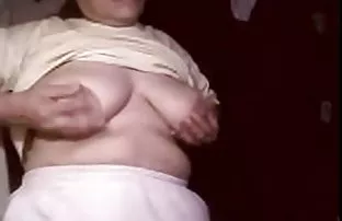 πορνό σεξ Chesty μαμά francesca le γαμημένο ένα μεγάλο πουλί