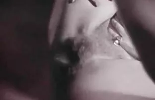 πορνό σεξ Ερασιτέχνες γιαγιά με μεγάλα βυζιά και πεινασμένοι παλιό μουνί