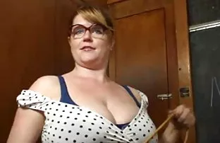 πορνό σεξ Αριστοκρατικό λεσβία sluts με δονητές