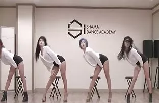 πορνό σεξ Ζευγάρι Γαλλικά milfs bang κάποια τυχερός