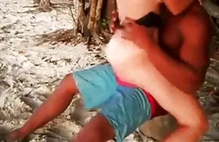 πορνό σεξ Λεσβία τριο με γιαγιά μαμά και κορίτσι