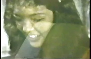 πορνό σεξ Λεσβιες μιλφ ικανοποιεί μια φαντασιώσεις έφηβος κορίτσια