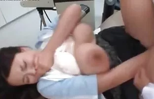 πορνό σεξ Ζευγάρι busty sexbomb μητέρα πάει μαύρο