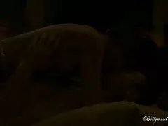 πορνό σεξ Φίλε γαμημένο ένα blode ενώ δύο sluts περιμένουν τη σειρά τους