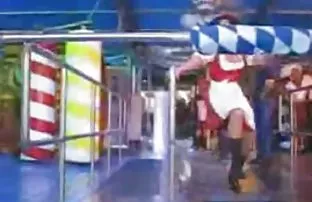 πορνό σεξ Busty γυναίκα αρπακτικό μωρό σαγηνεύει το φίλο stepteens