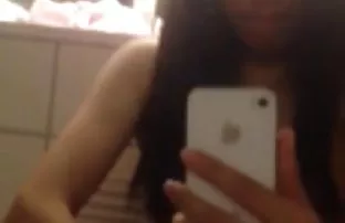 πορνό σεξ Χυμώδης milf σε κάλτσες πιπίλισμα και γαμημένο