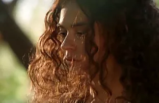 πορνό σεξ Σέξι ξανθιά milf αυνανίζεται με γάντια δάχτυλα