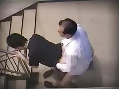 πορνό σεξ Στριμώχνεται νοικοκυρά