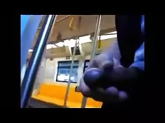 πορνό σεξ Ώριμη γυναίκα σαγηνεύει ντροπαλή κοπέλα... f70