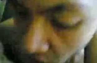 πορνό σεξ Busty μελαχρινή cougar σειρήνας de mer πάρει καβλί